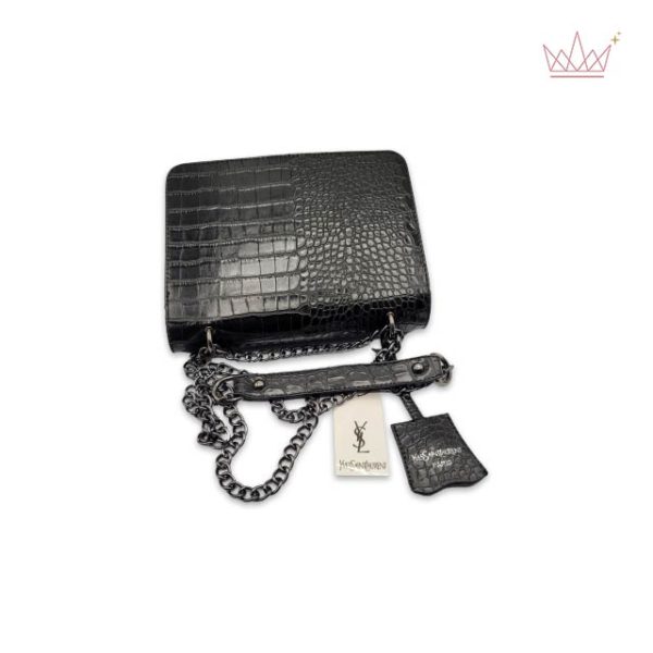 black-leather-saint-laurent-elagent-ladies-handbag-24-bags-nour-accessories-4