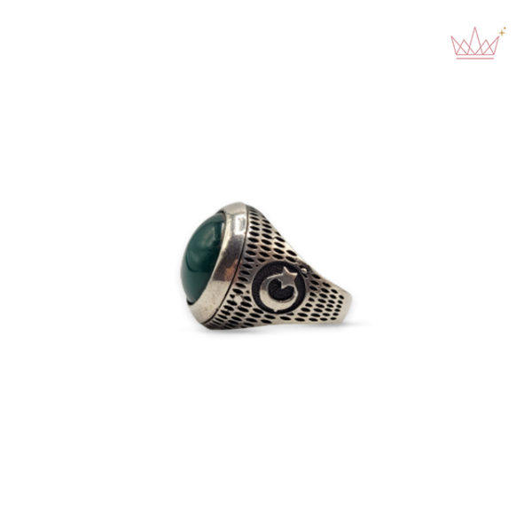 emerald-silver-ring-gemstones-jewelleries-nour-accessories-4